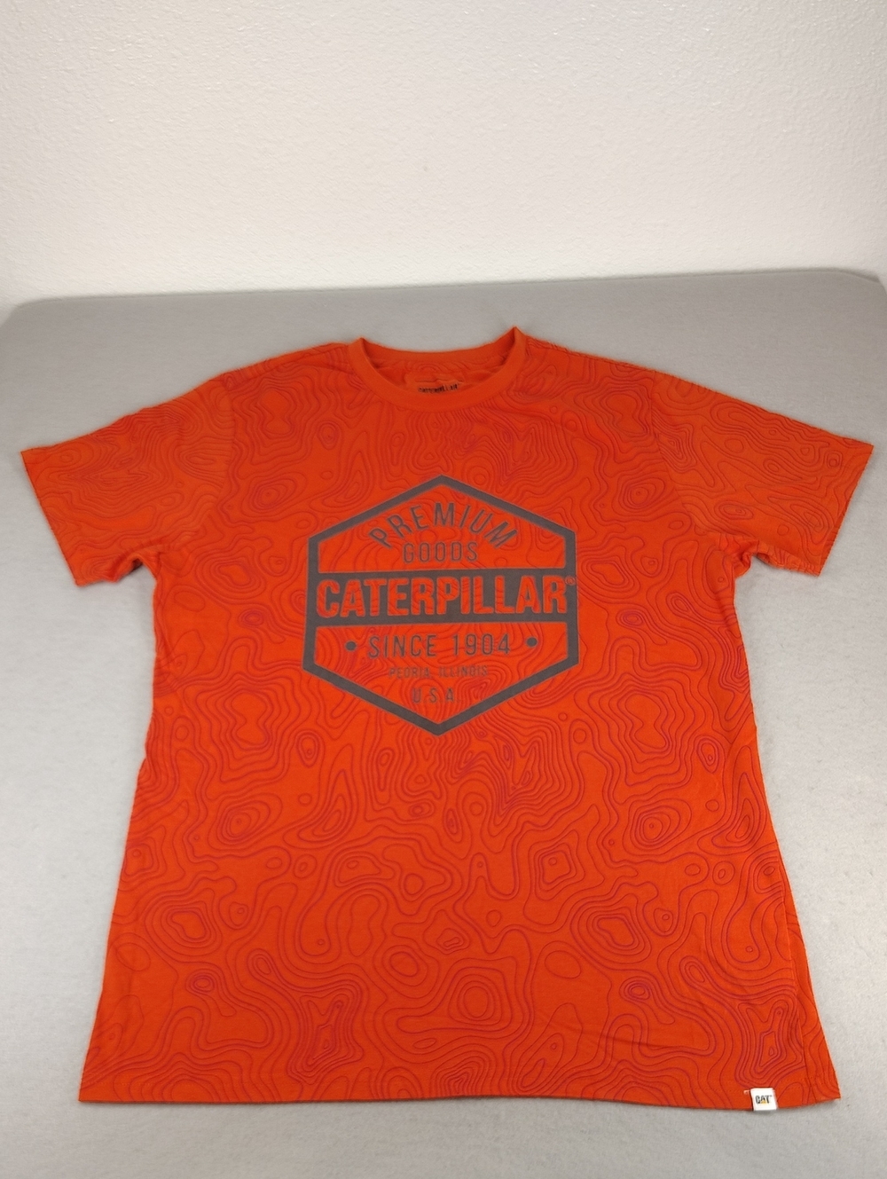 Caterpillar (CAT) Orange T-shirt With Topography - Mens Small